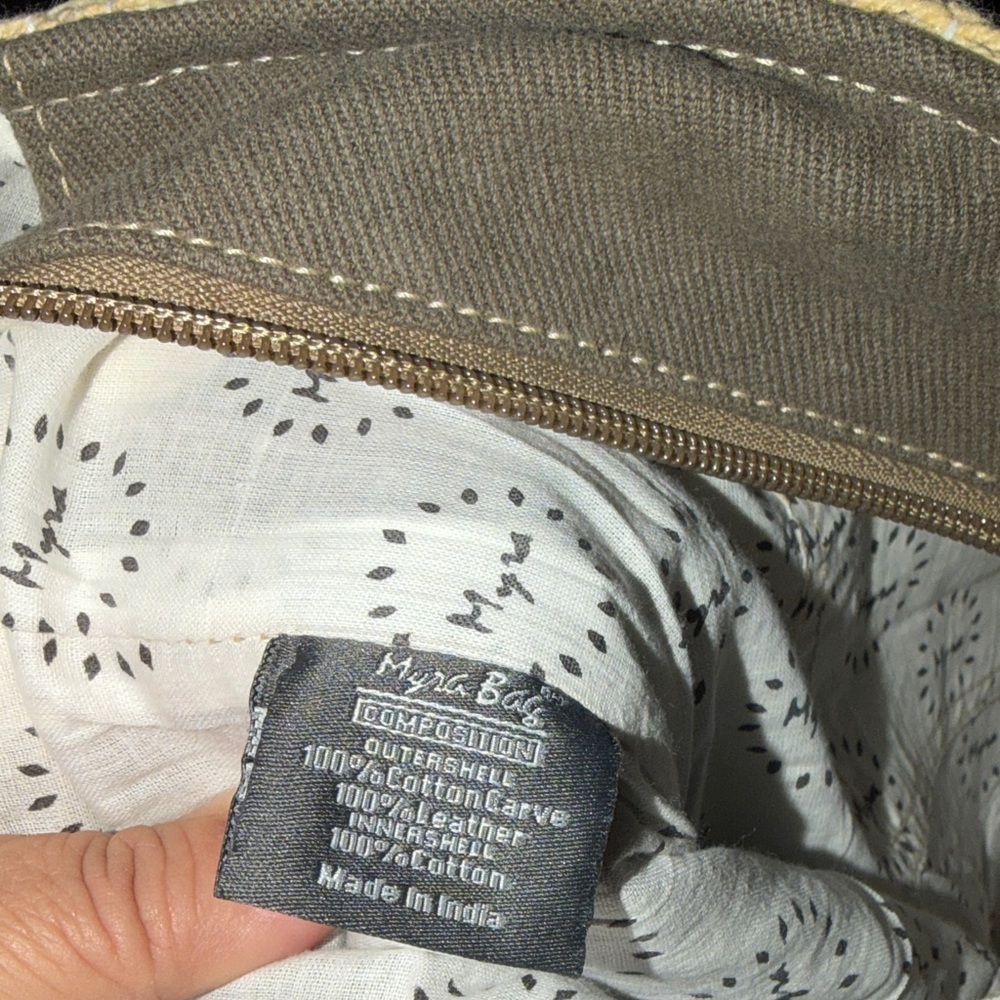 Myra Bag Colorful Woven Tote with a Vintage Spirit - Picture 6 of 15